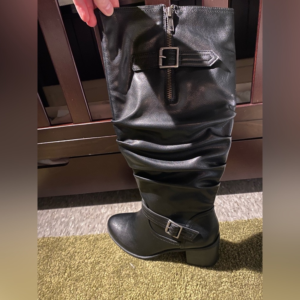 Black boots